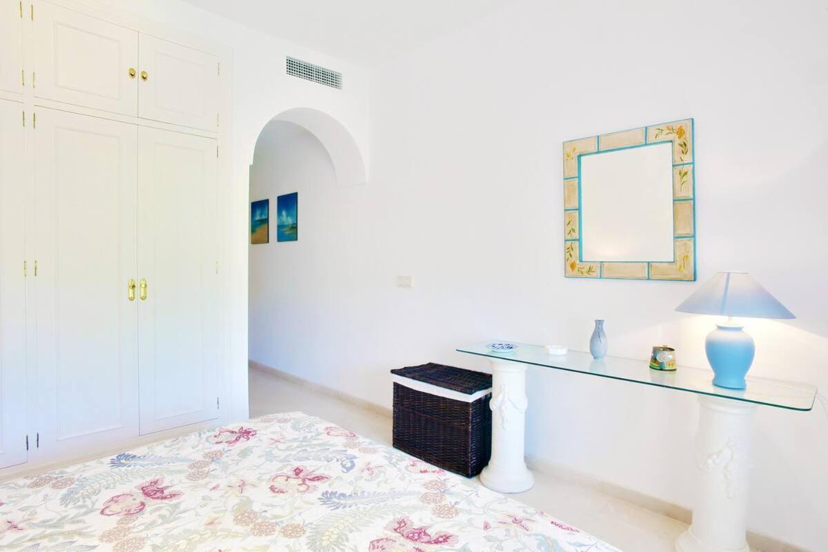 Apartamento Entre Marbella Y Estepona Esterno foto
